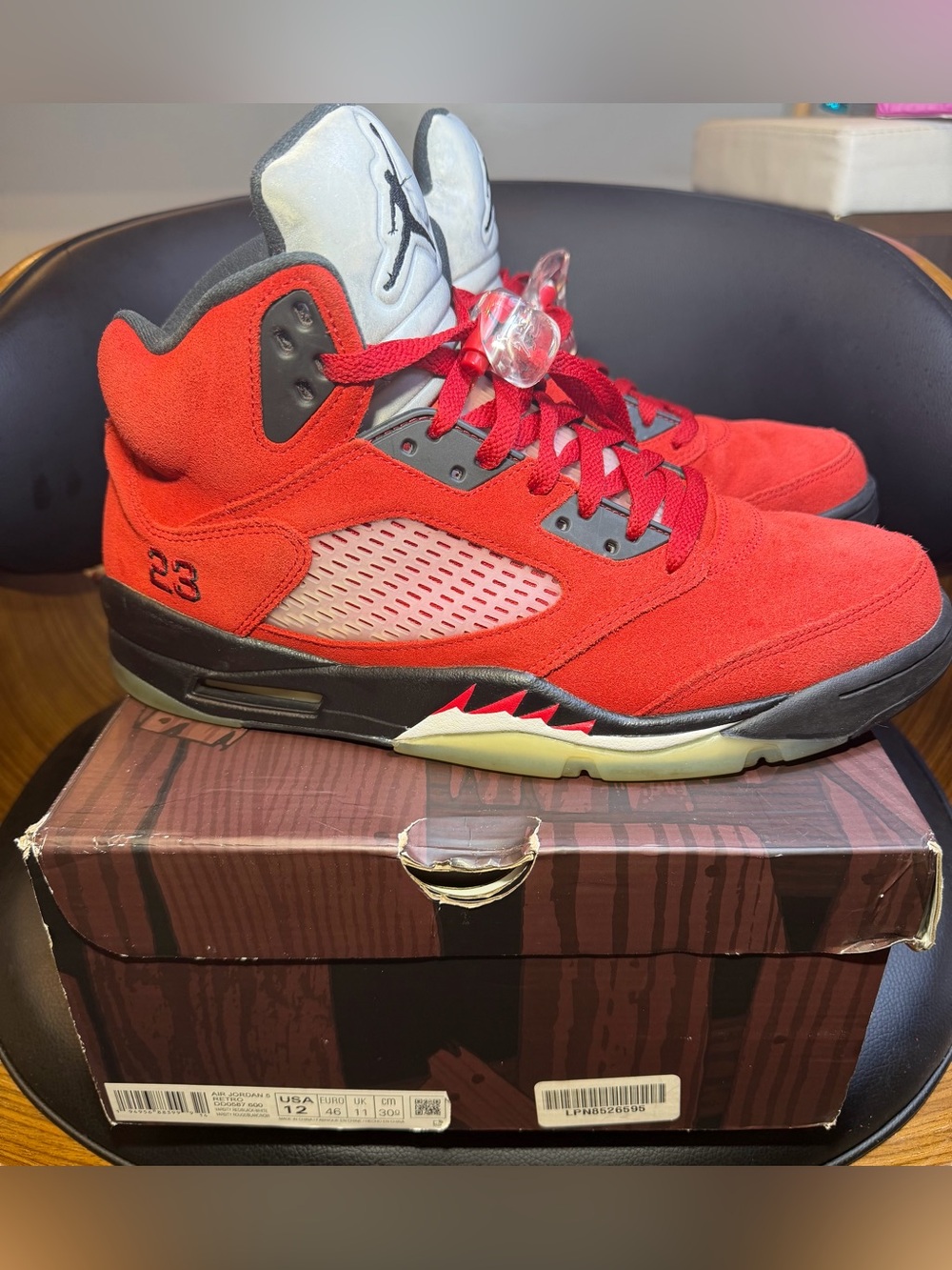Size 12 - Jordan 5 Retro Mid Raging Bull Box Great condition